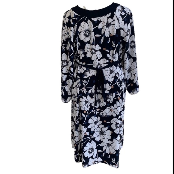 Eloquii Dress Plus 22W Blue Floral Whimsical Long Bell Sleeves 22 Novelty Print - Picture 2 of 14